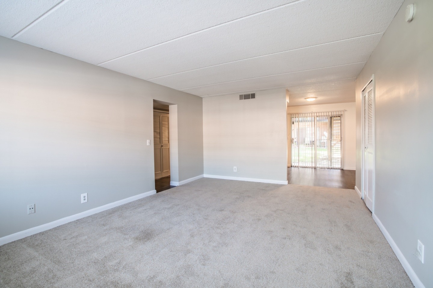 Townsend Apartments Image 23