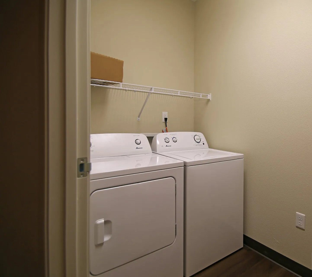 Lakewood Estates Apartments Image 11