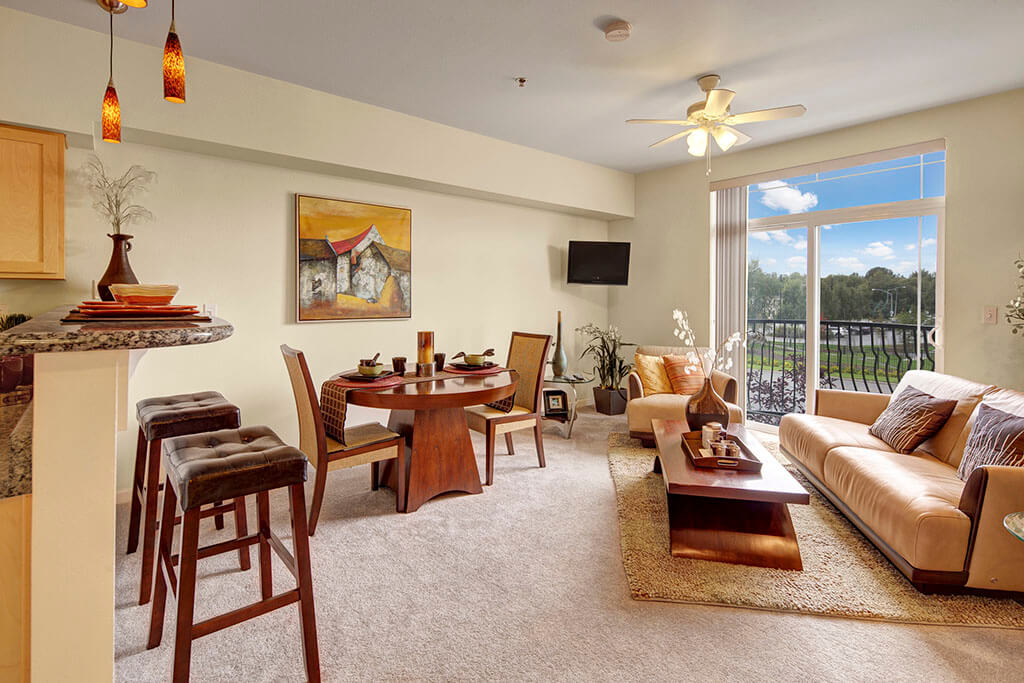 Park Plaza II Apartment Homes Image 4