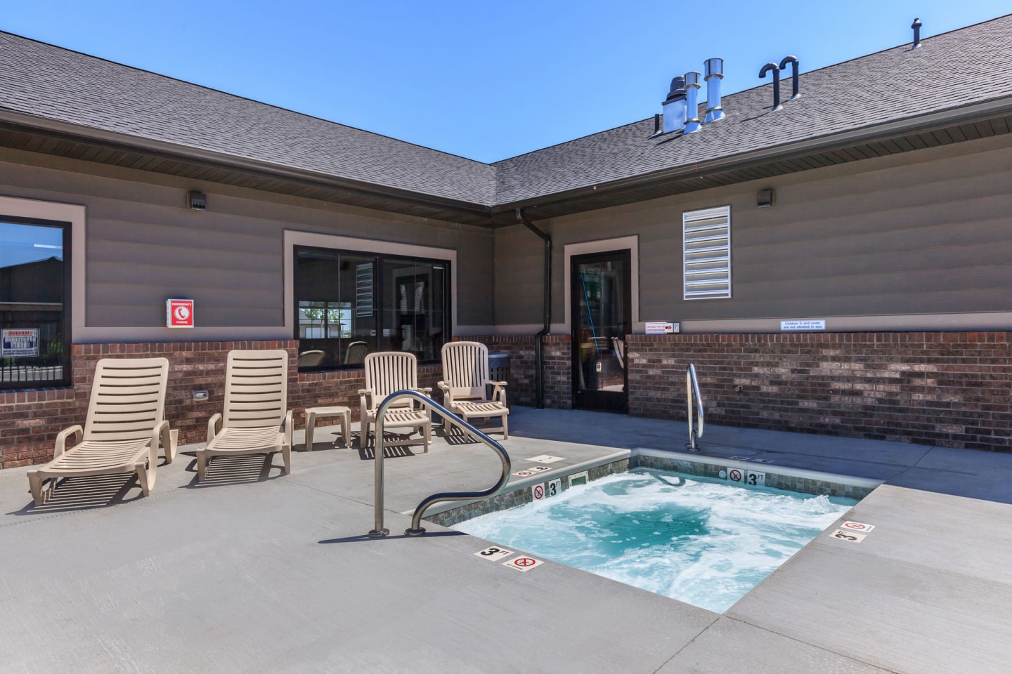 InterUrban Apartment Homes Image 21