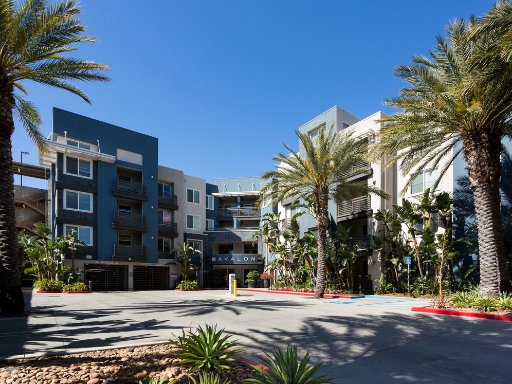 Avalon Warner Place Image 28