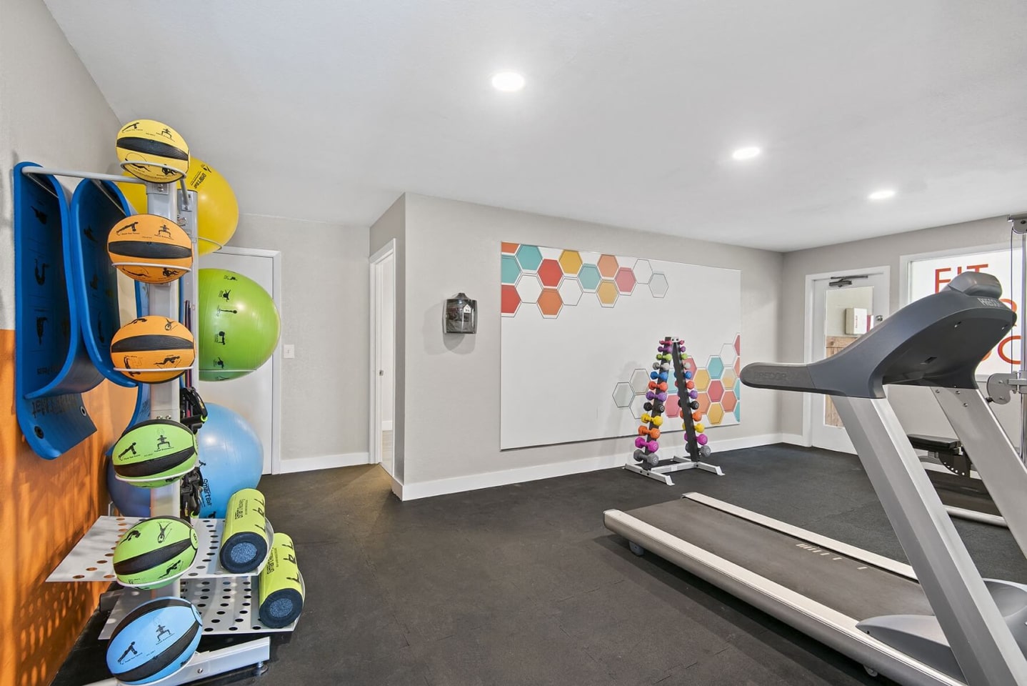Brookstone Image 15