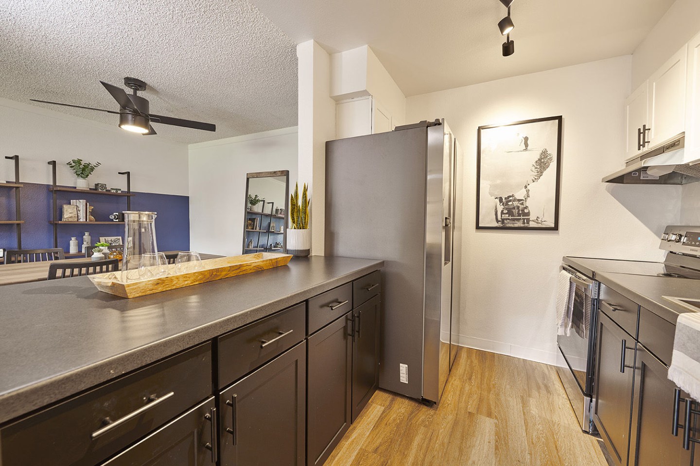 Lowry Heights Image 13