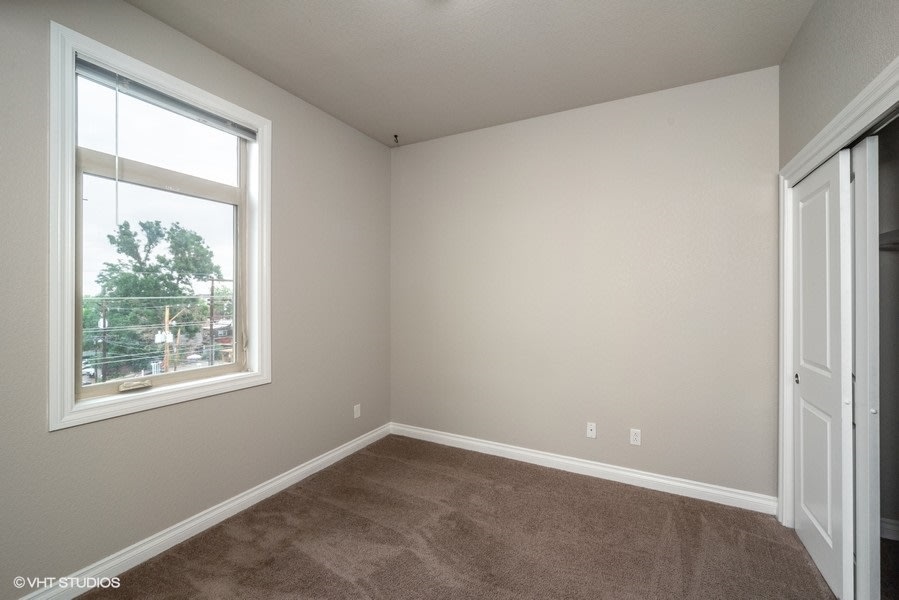1284 Downing Image 14