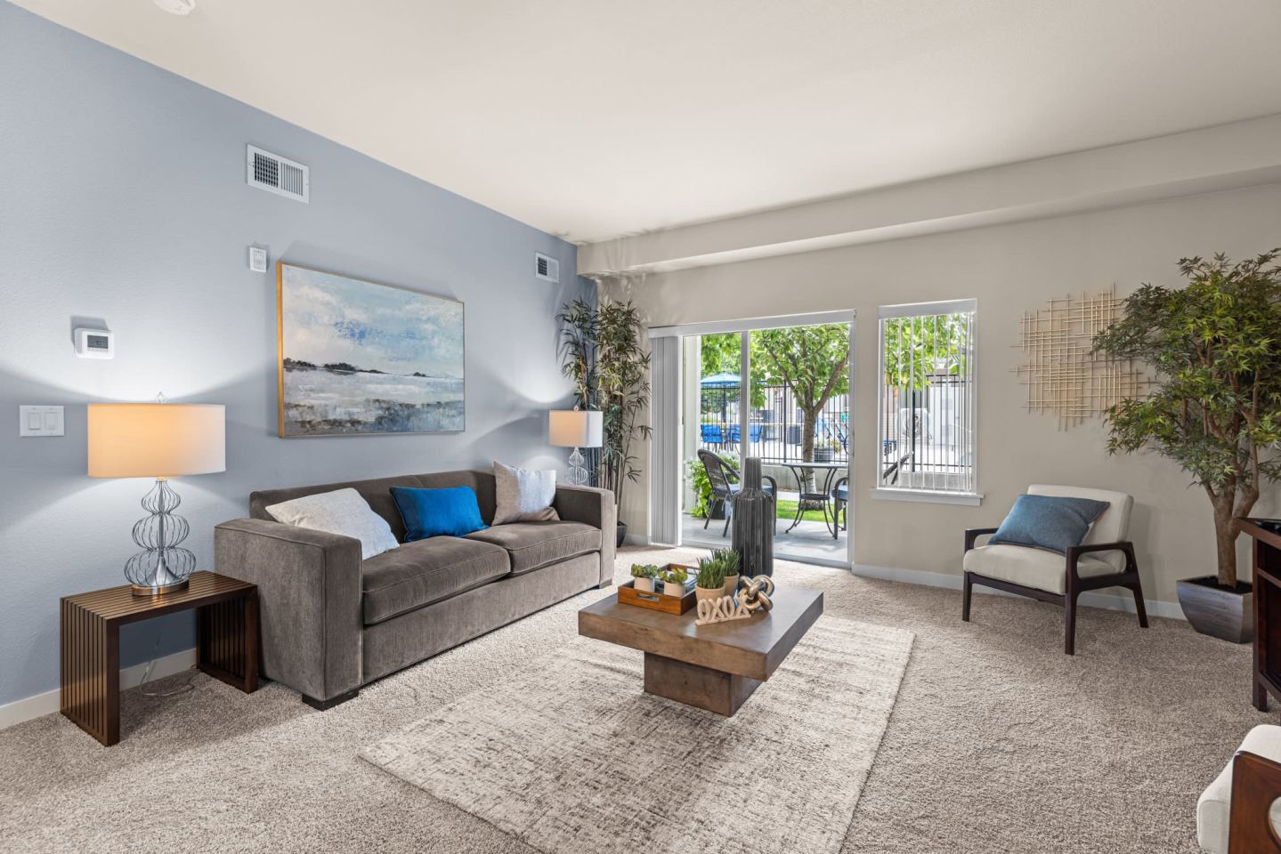 Island View Apartments Image 21