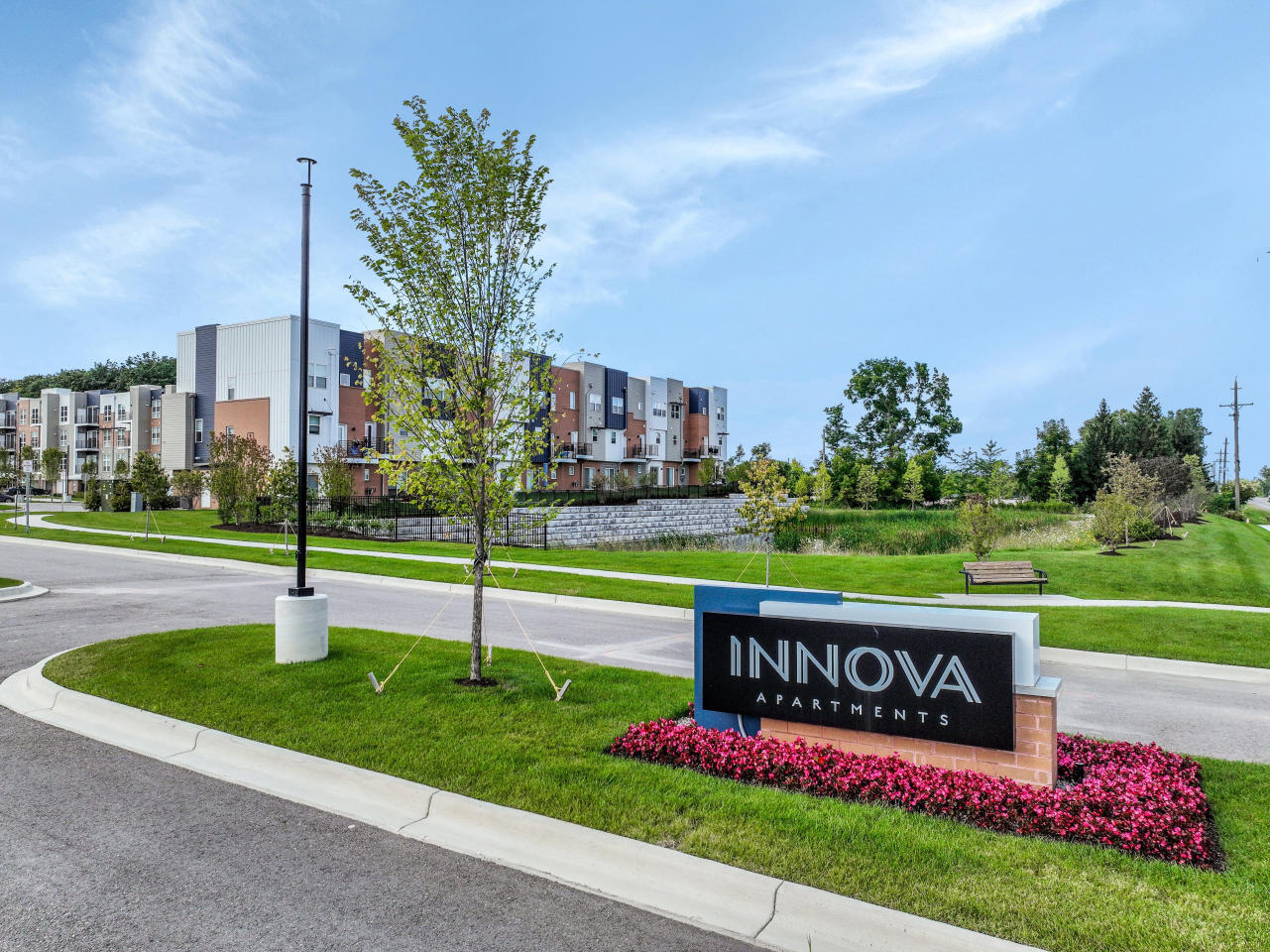 Innova Image 65