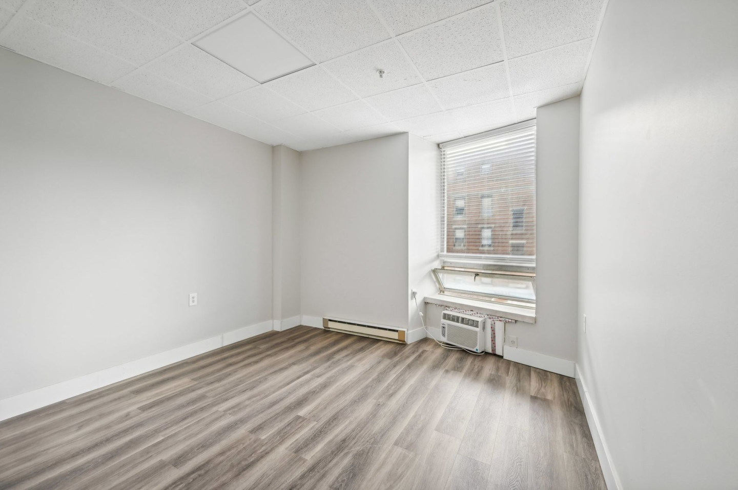 Franklin Park Apartments Image 9