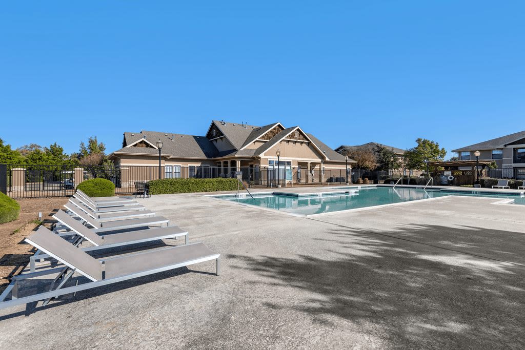 Pecan Creek on McKinney Apartments Image 14