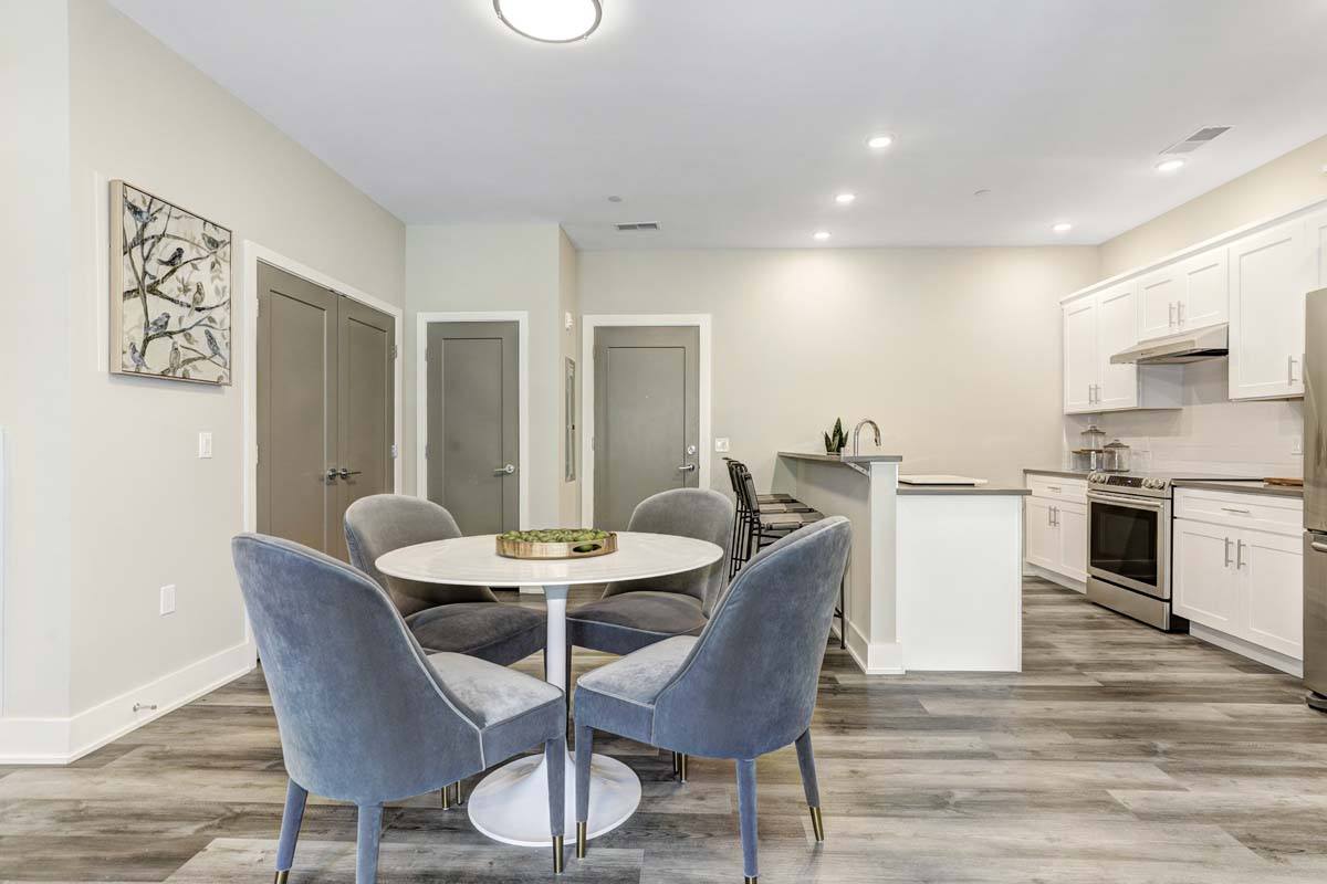 Reserve at Lakeside Senior Housing (55+) Image 7