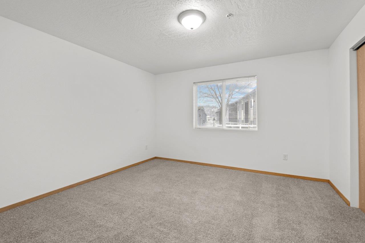 Somerset Meadows Image 9