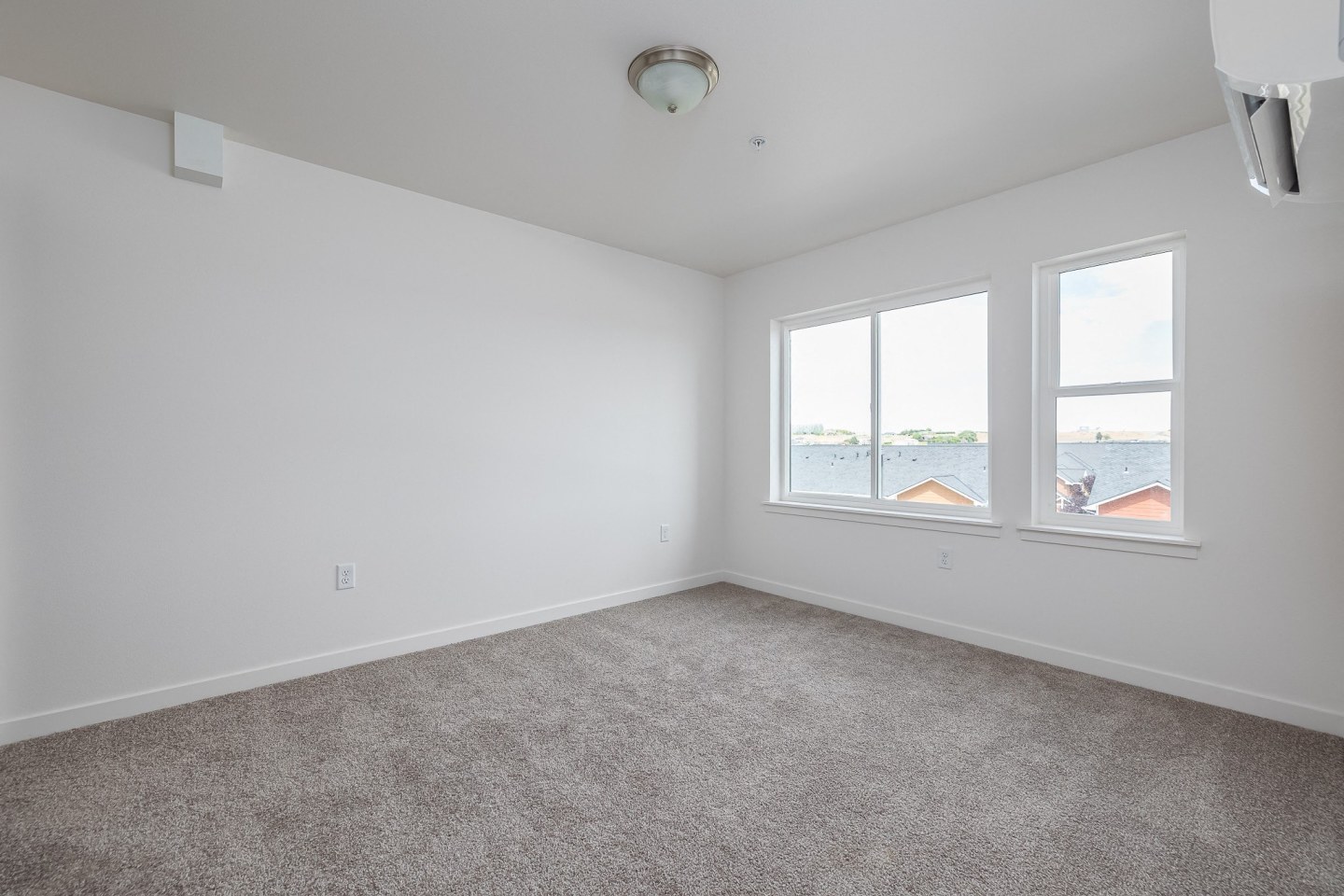 The Tides at Willow Pointe Image 25