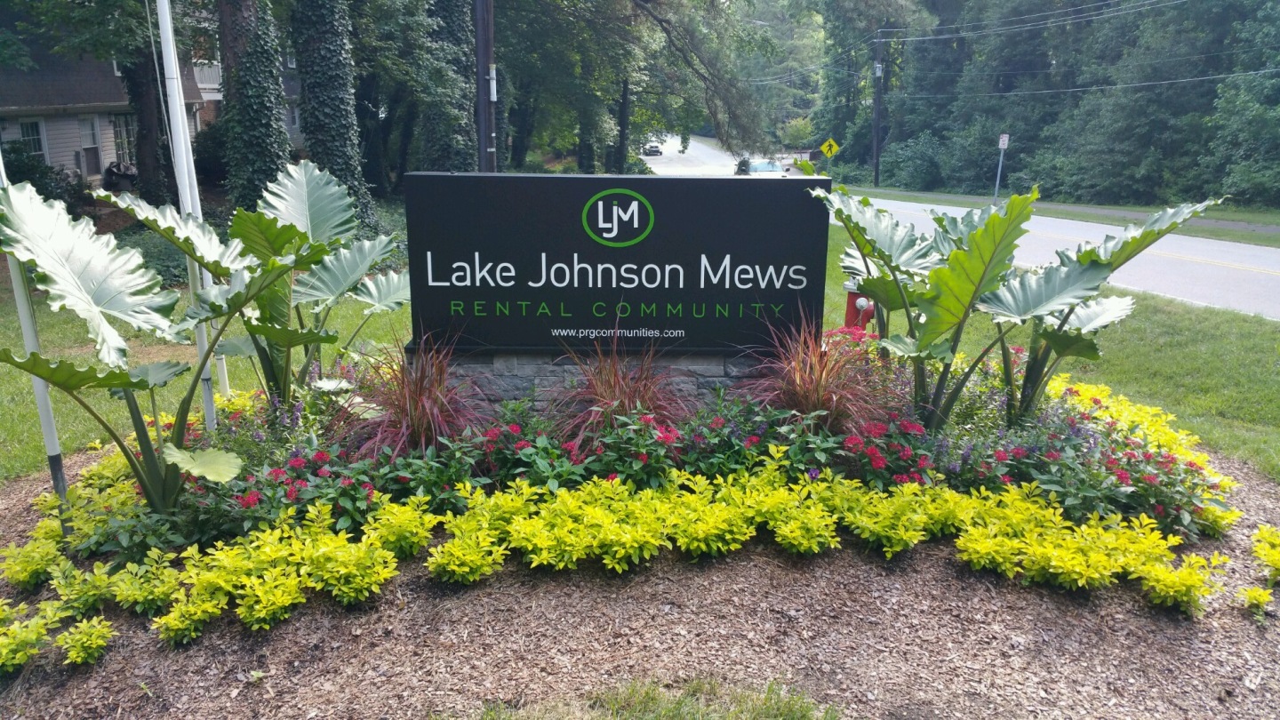 Lake Johnson Mews Image 15