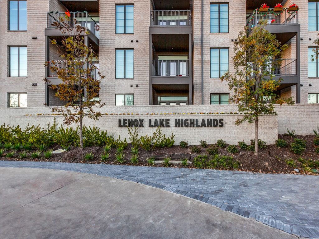 Lenox Lake Highlands Image 40