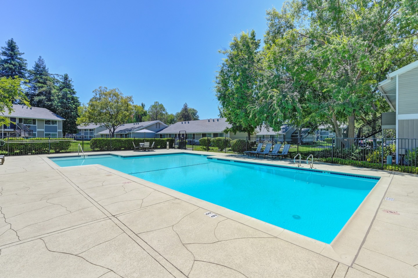 Pinecrest Apartments Image 16