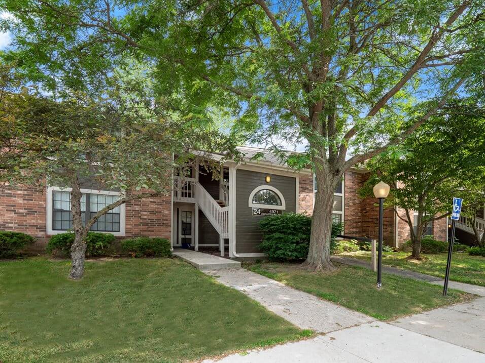 Lancaster Lakes Apartments Image 6