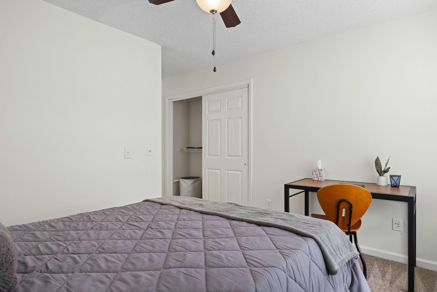Student Housing - 1540 Place Image 31