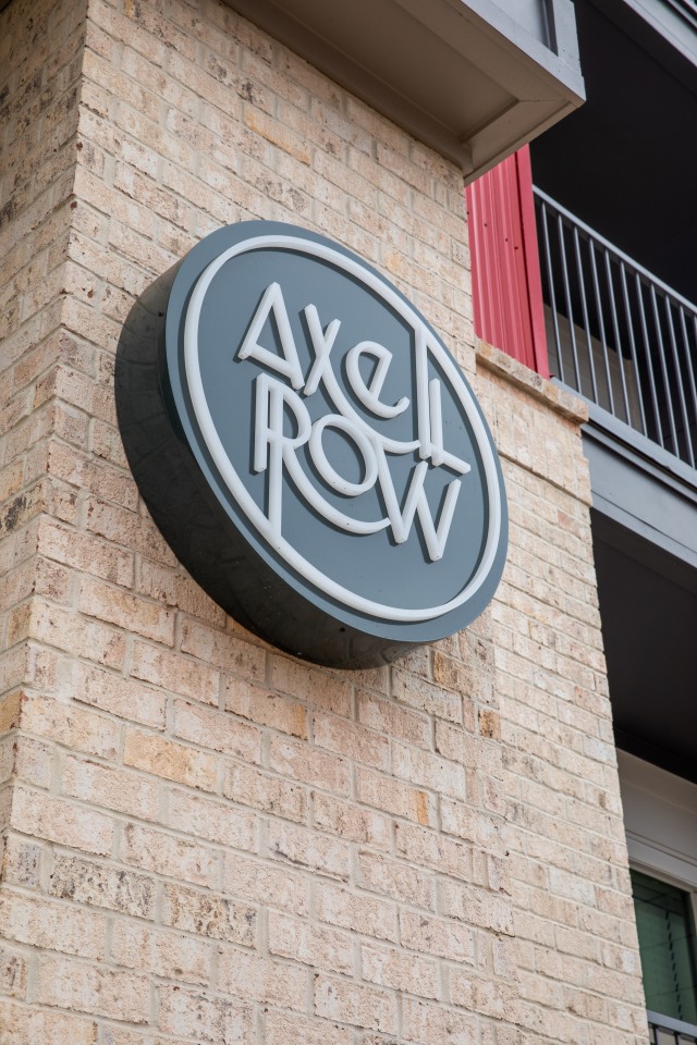 Axel Row Apartments Image 12