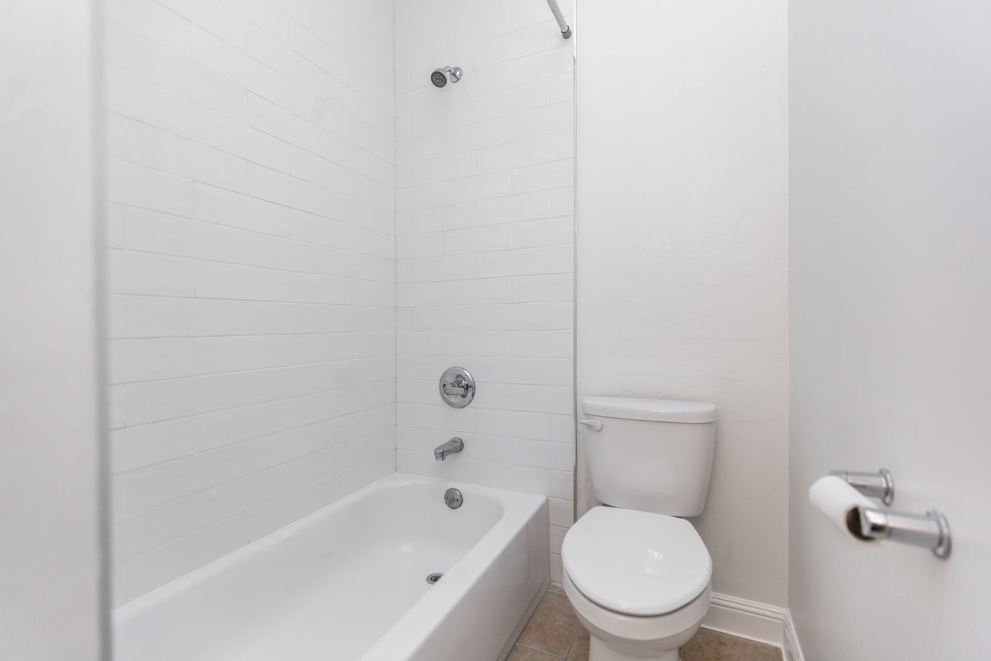 2385 Folsom Image 10