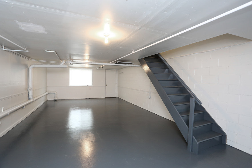 Woodbury Apartments Image 14