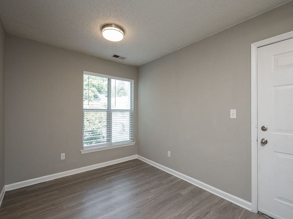 Willow Bend Apartments Image 8