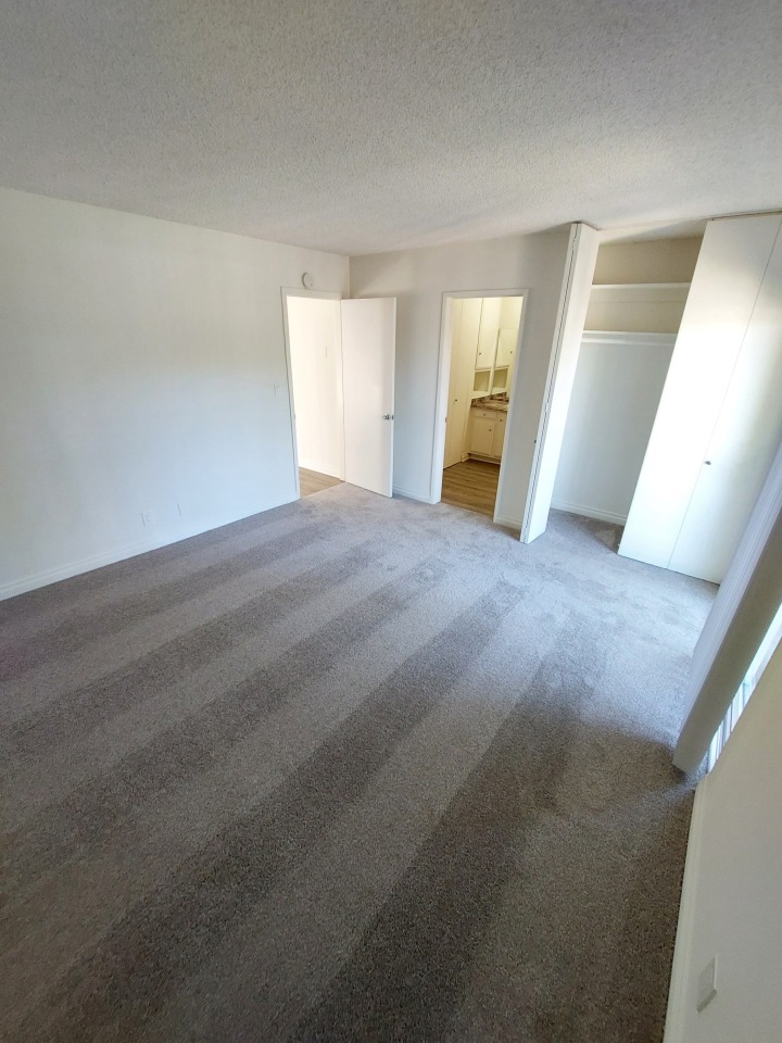 Huntington Cove Image 21
