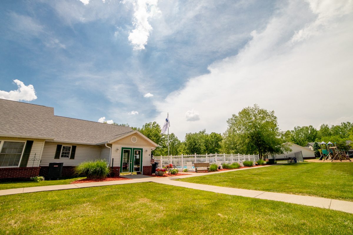 Fosters Landing Apartments - Affordable Housing Image 16