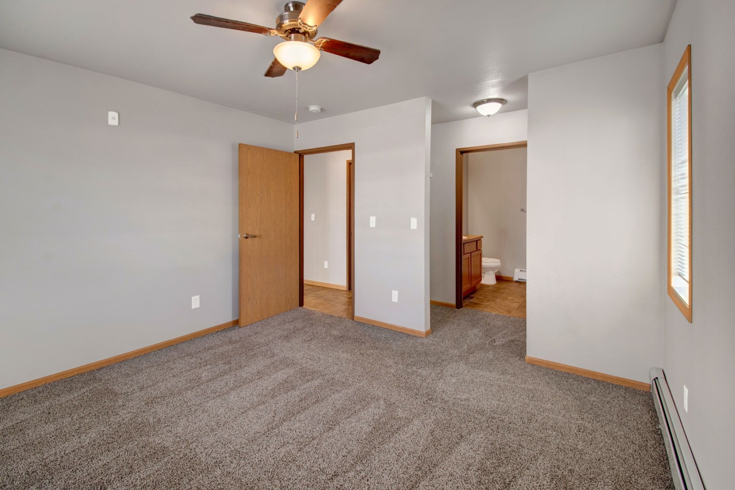 Roosevelt East Apartments Image 12