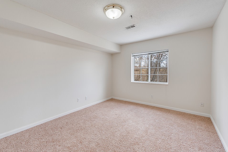 Deer Ridge Image 7