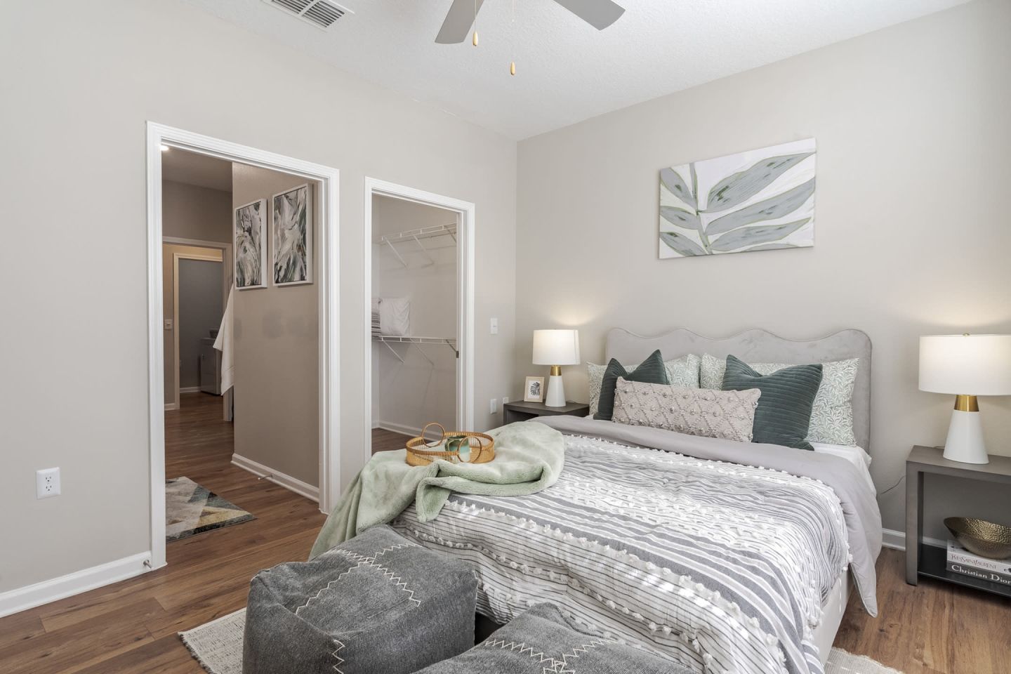 The Enclave at Tranquility Lake Apartments Image 8