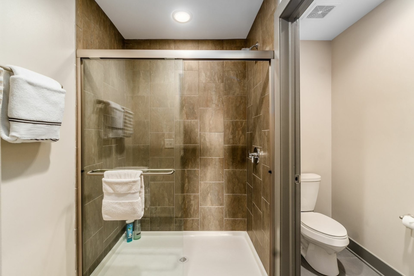 Fireproof Short North Image 34