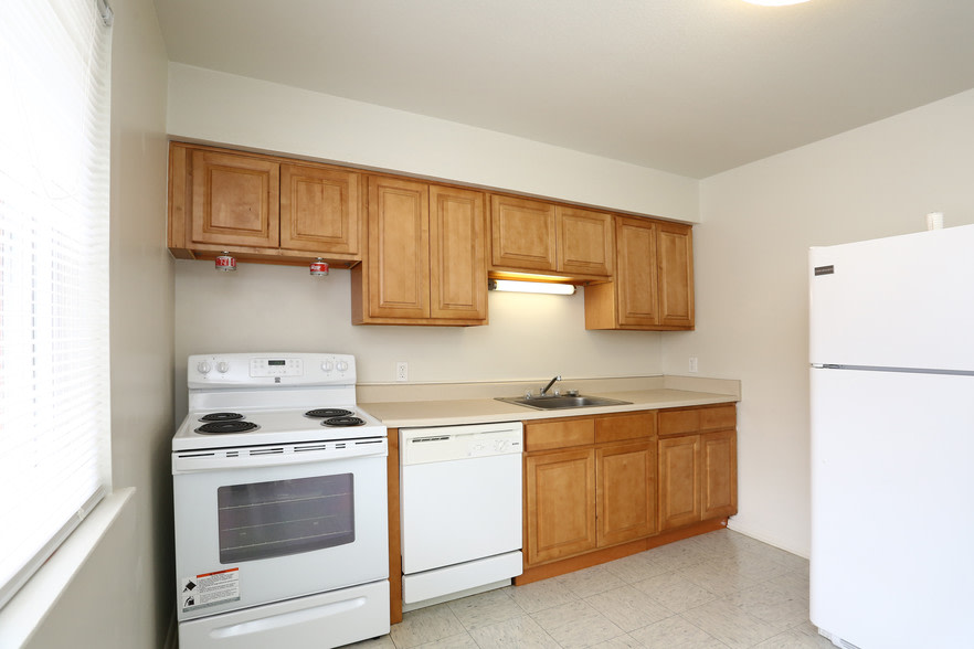 Willowcrest Apartments Image 7