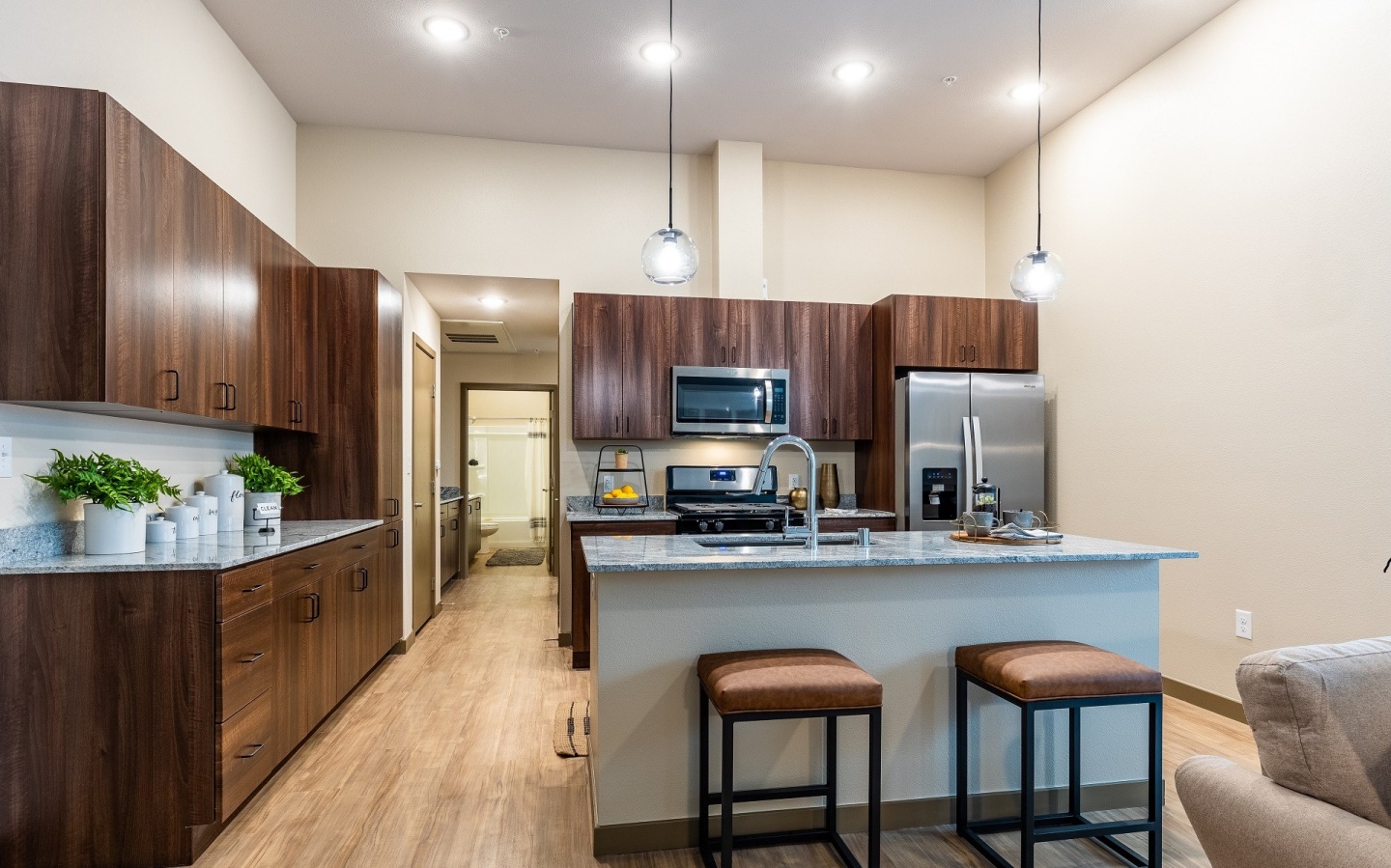 Brownstone Apartments Image 6