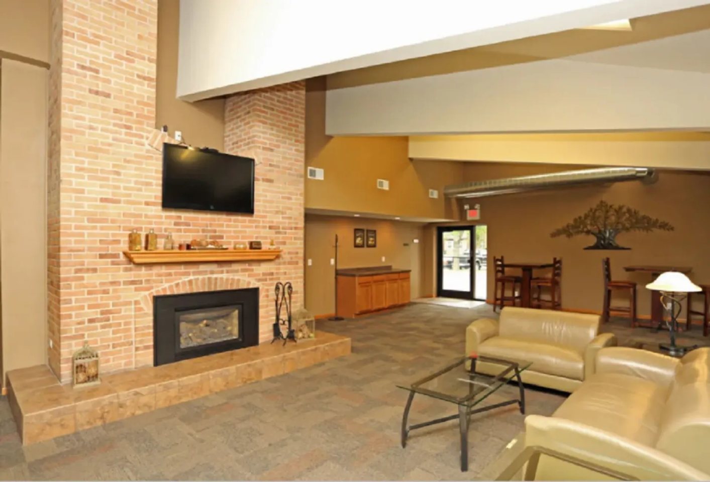 Kensington Pointe Image 5