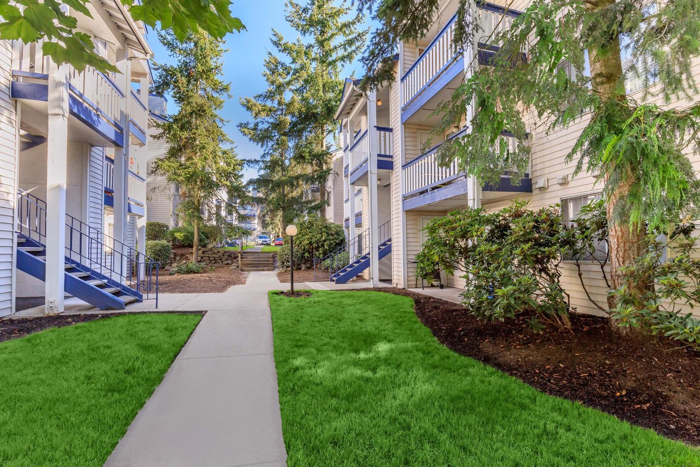 Garden Pointe Image 3