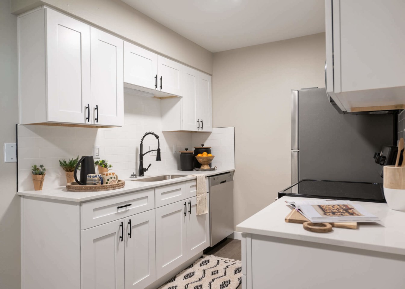Highpoint Creek Apartments Image 3
