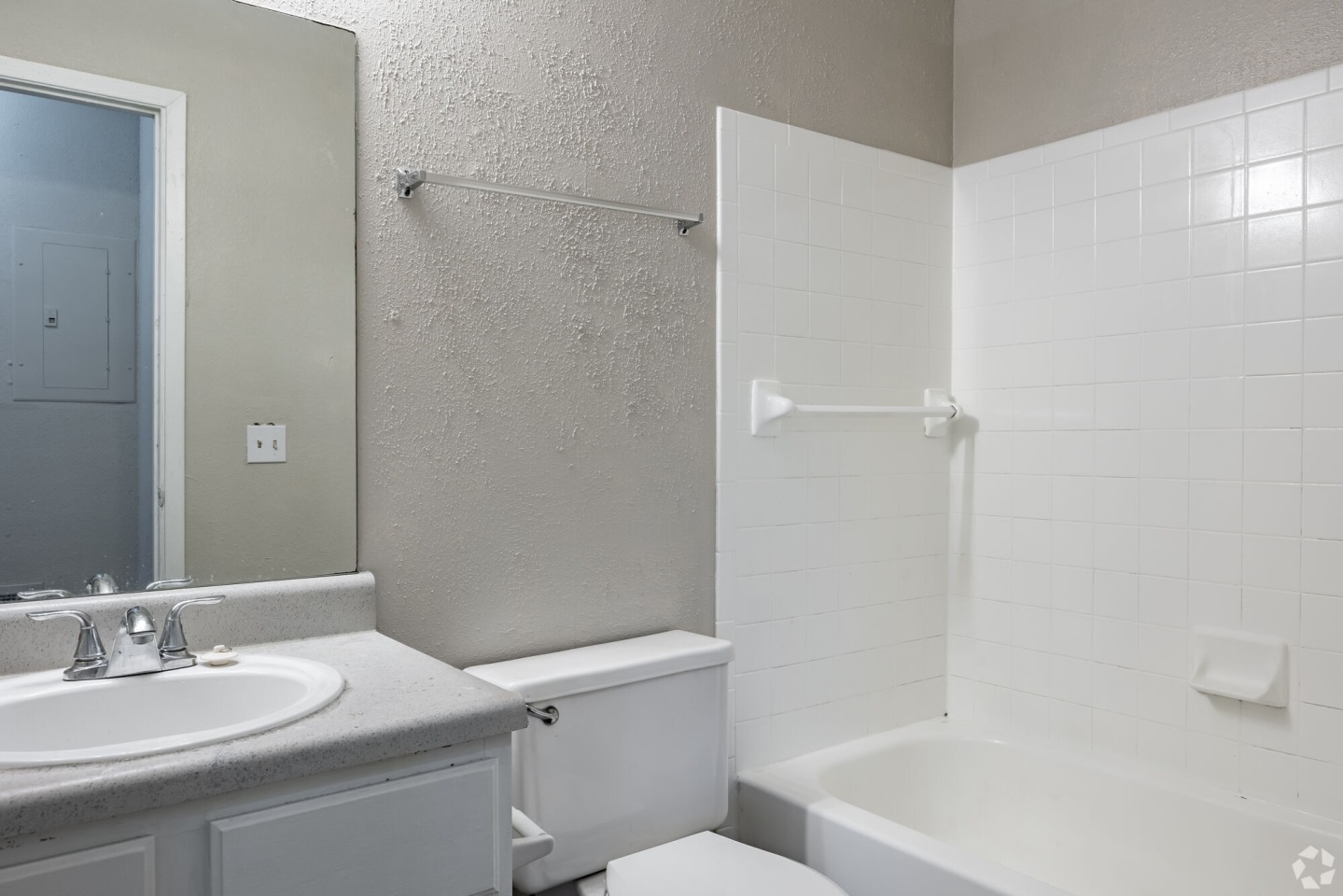 Forest Meadows Apartment Homes Image 12