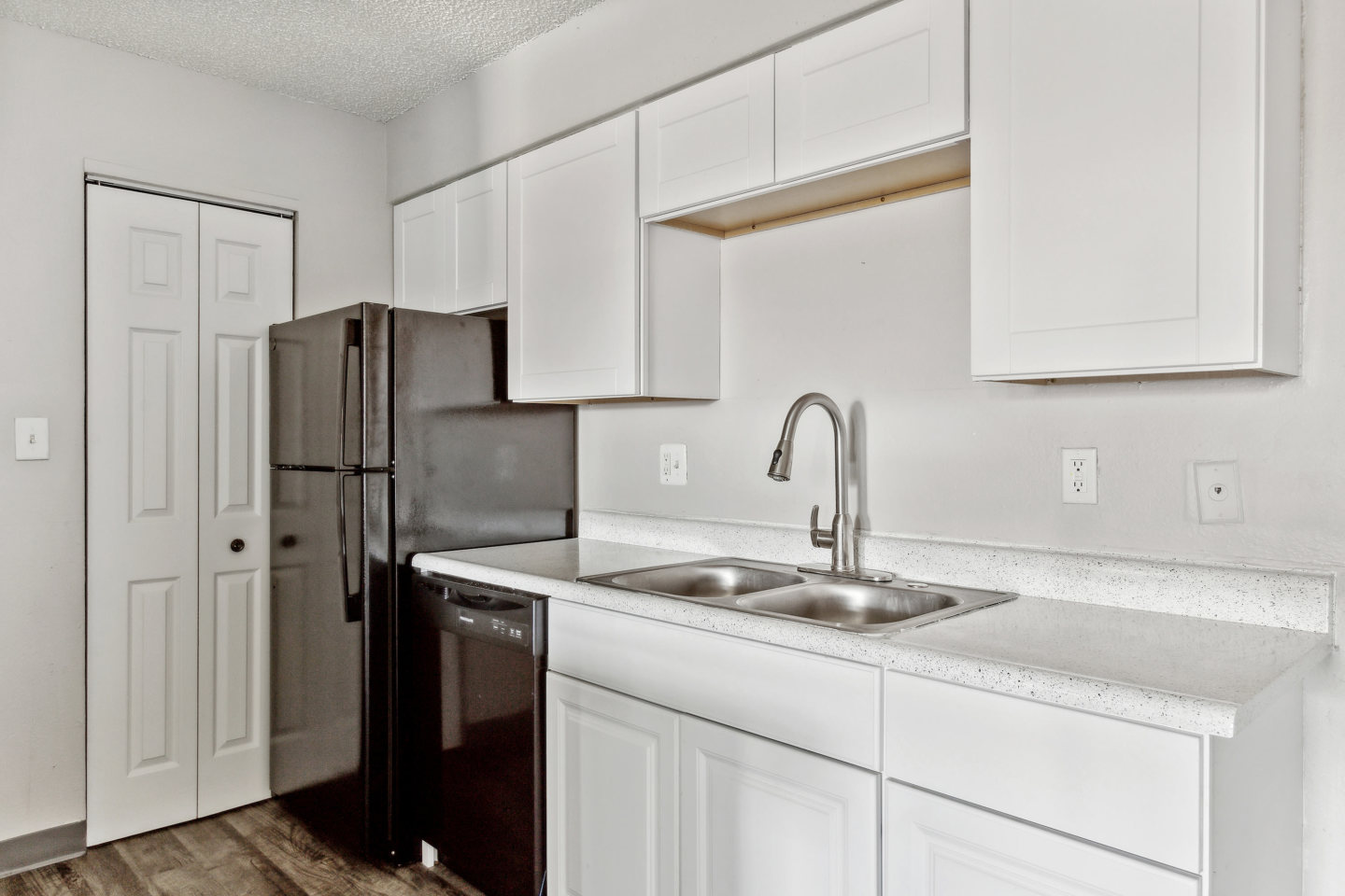 Lincoln Springs Image 36