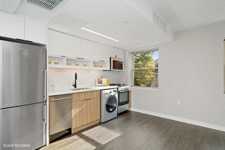 Carver Slowe Apartments Image 51