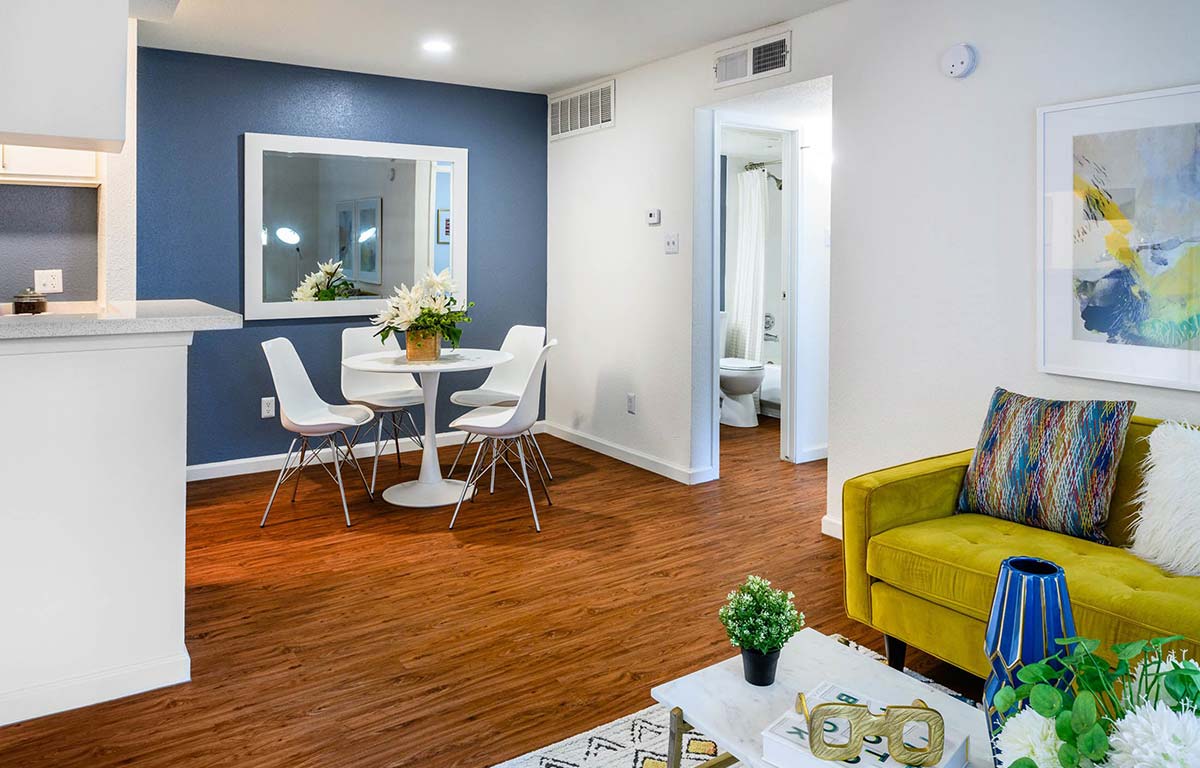 The Daphne Apartments Image 3