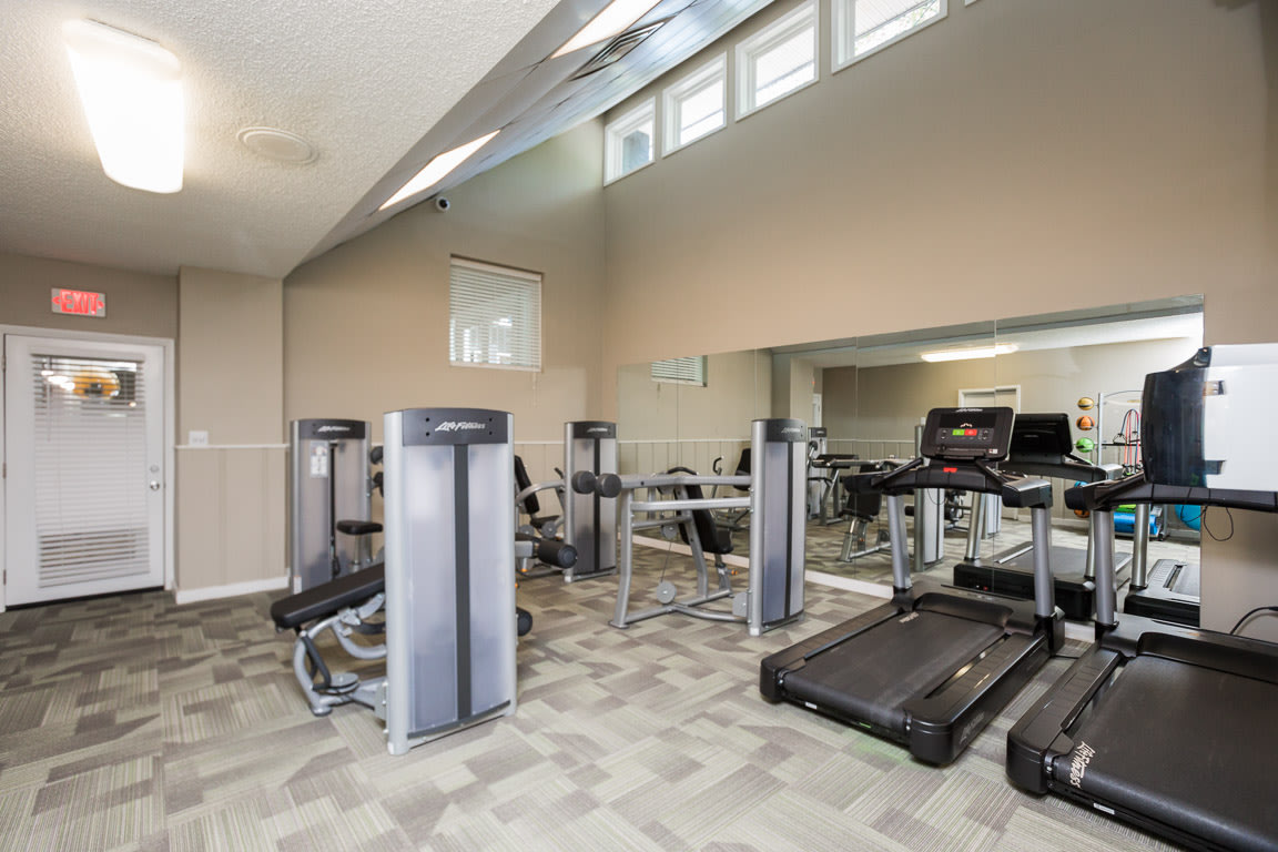 Lakecrest Apartments Image 33