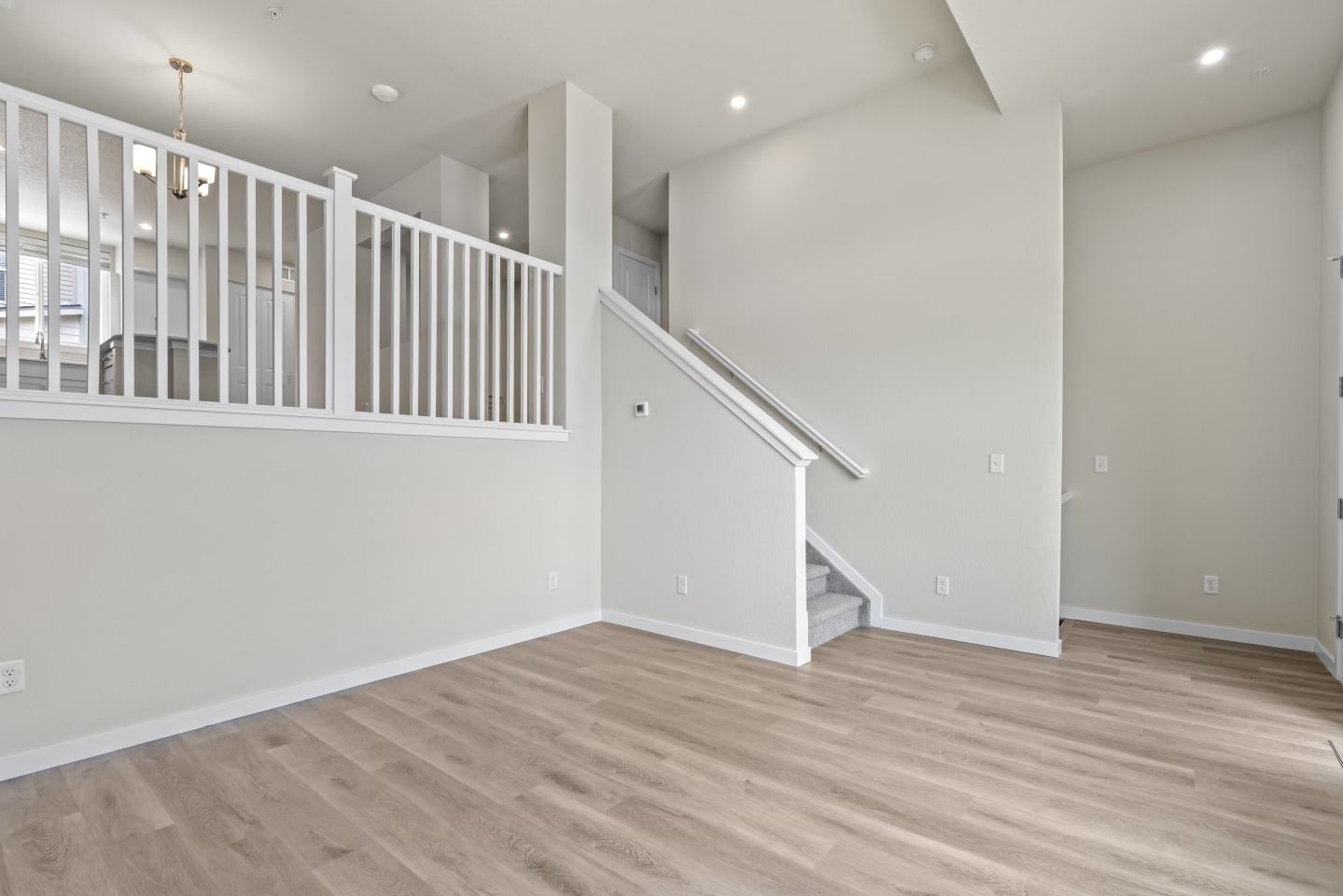 Pine Drive Townhomes Image 18
