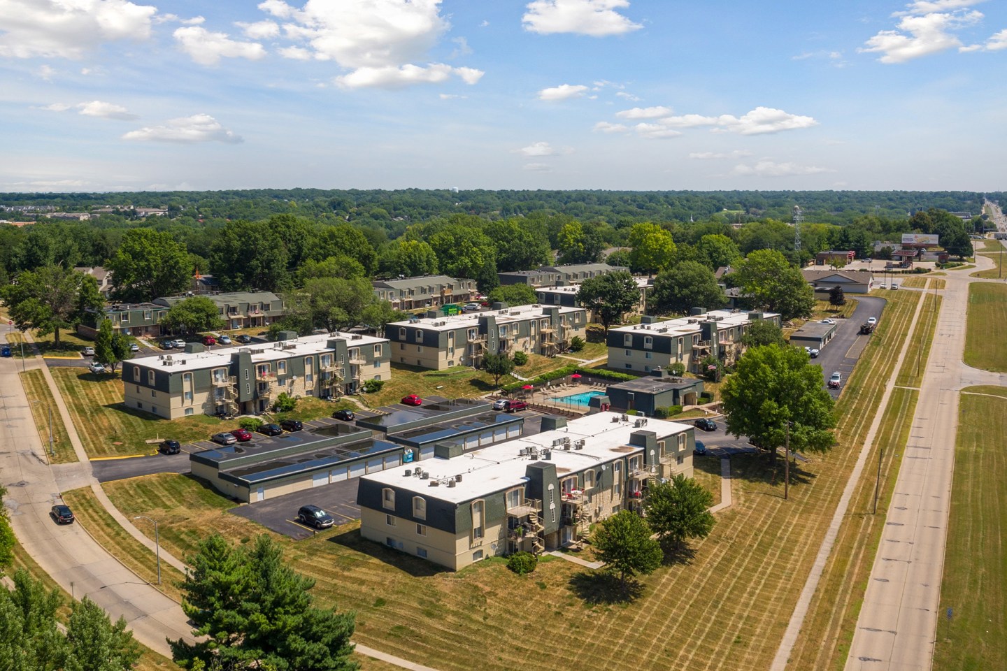 Sherwood Glen Image 14