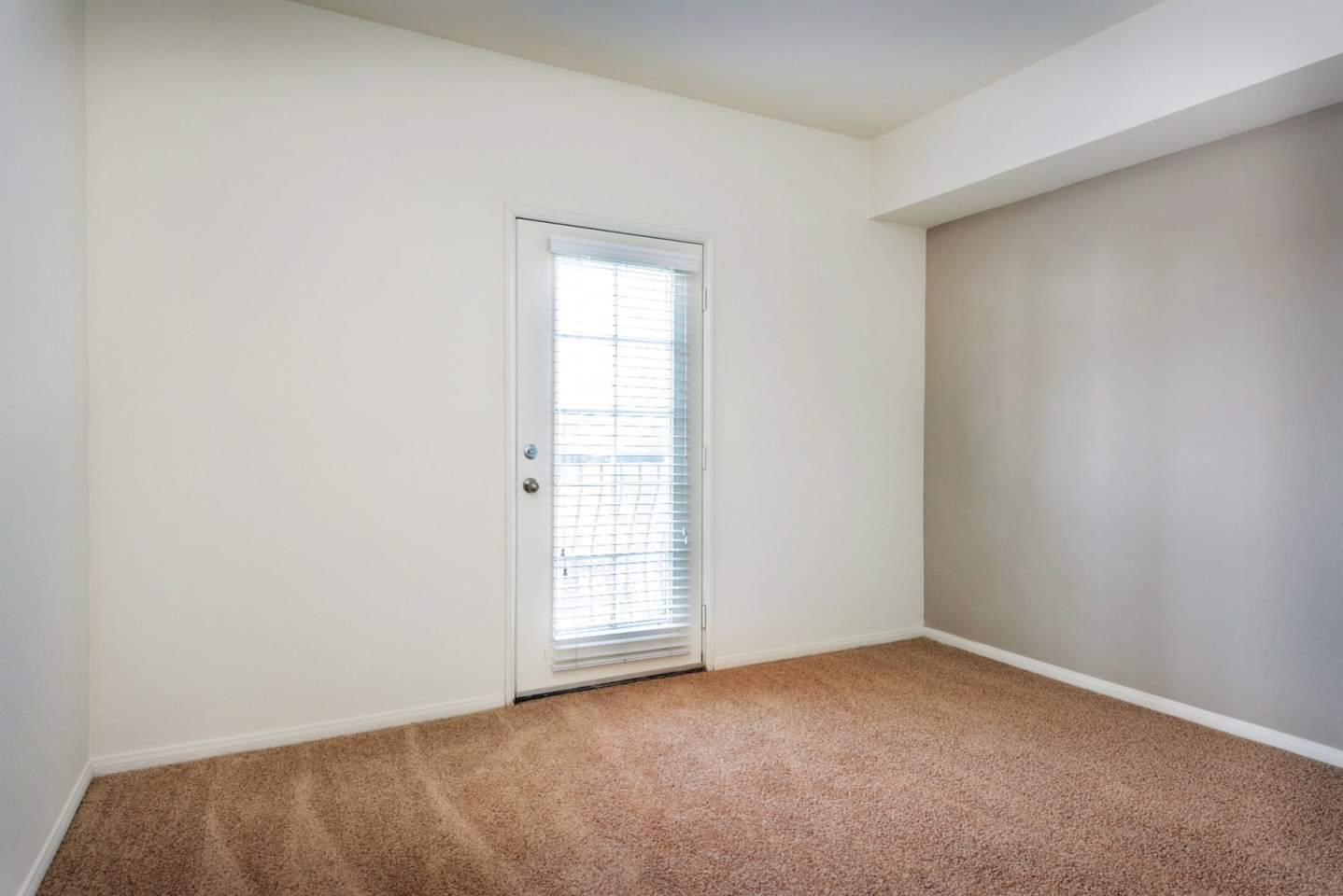 Elan Sevilla Apartments Image 34