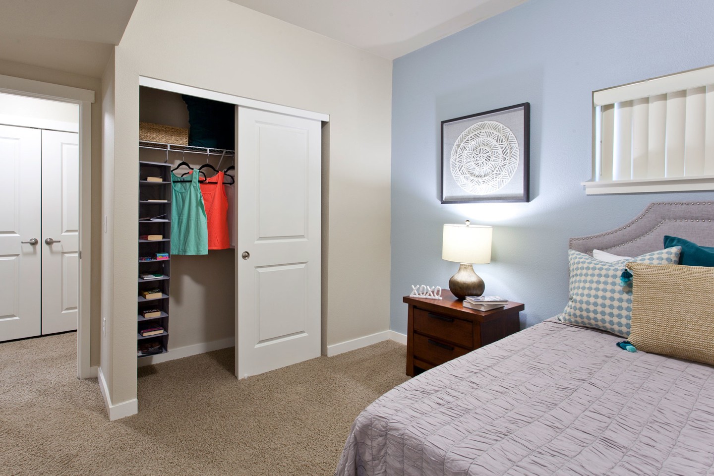 Island View Apartments Image 24