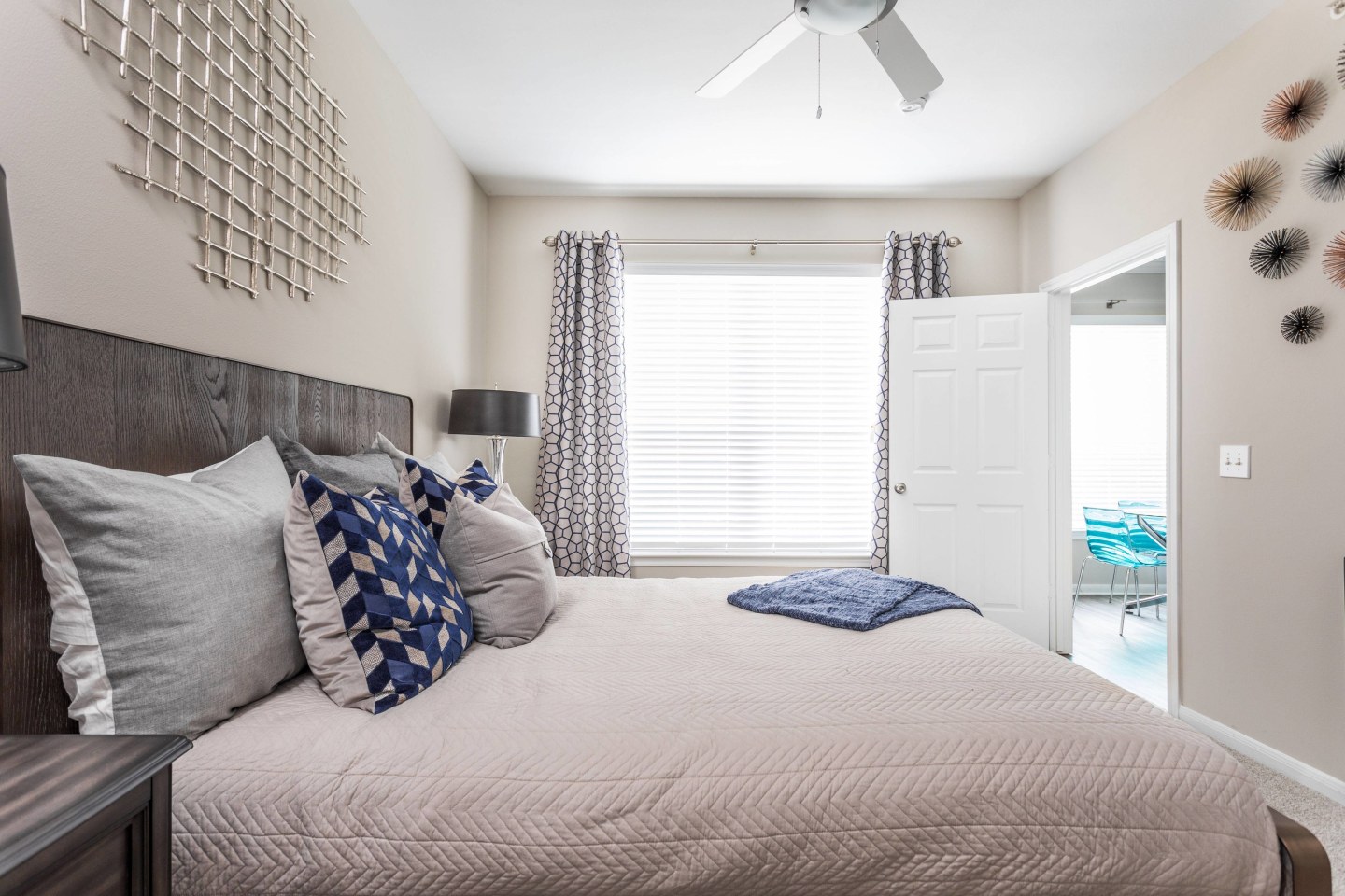 Oxmoor Apartment Homes Image 8