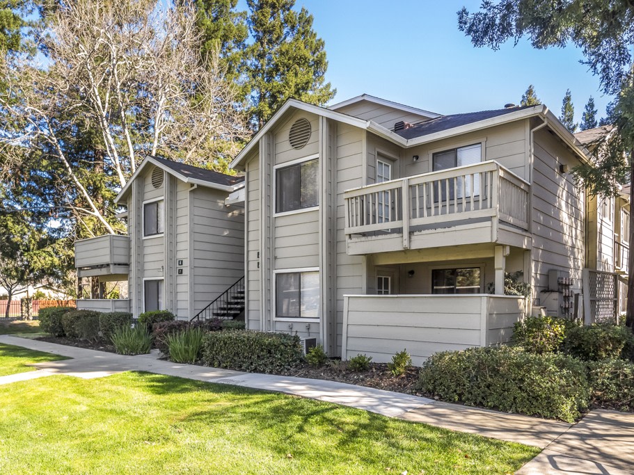 River Terrace Apartment Homes Image 18