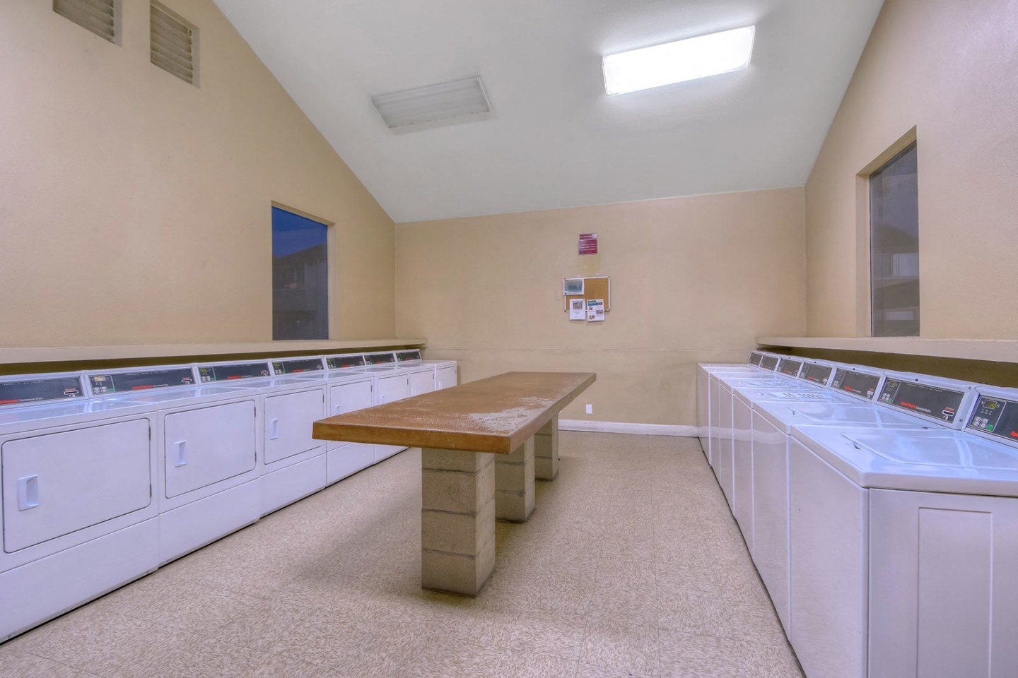 Woodside Village Apartments Image 23