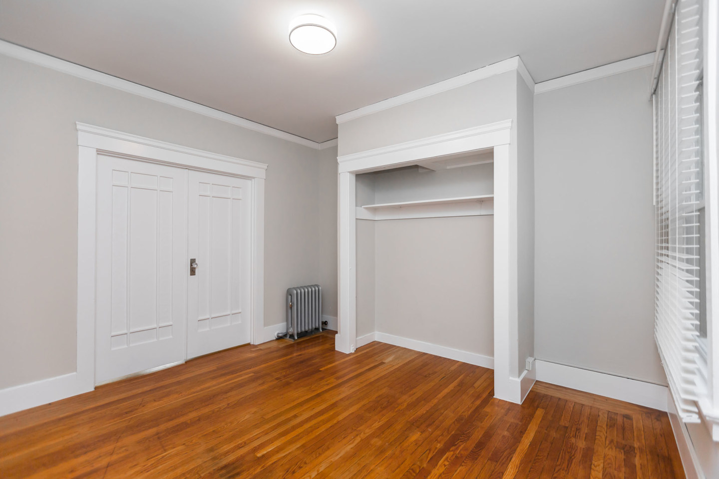1801 Leavenworth Street Image 6