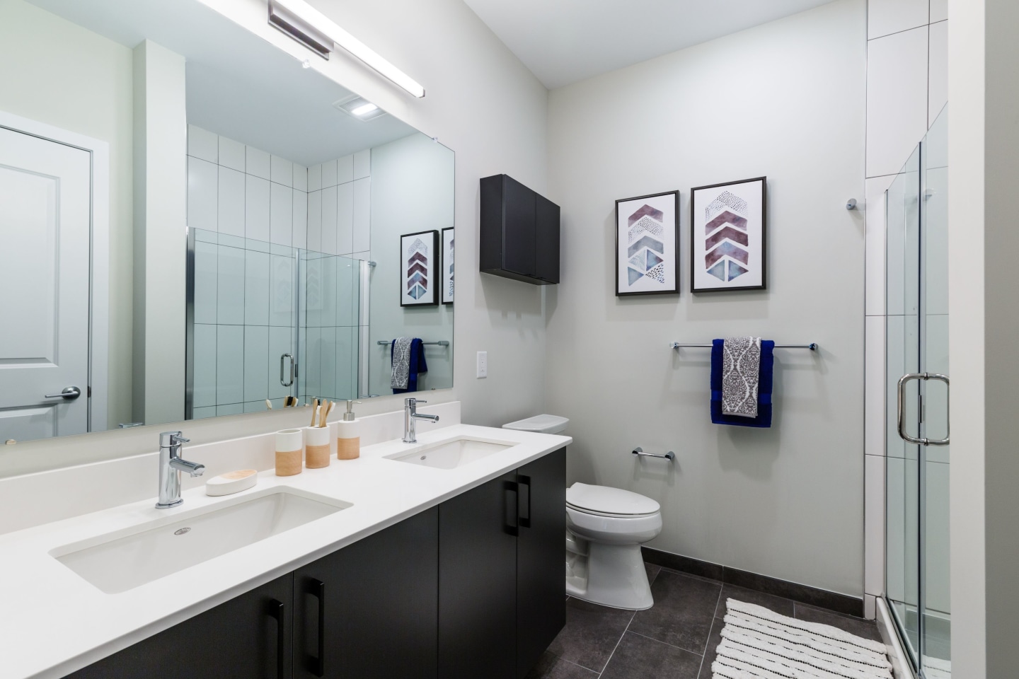 100 House Image 6