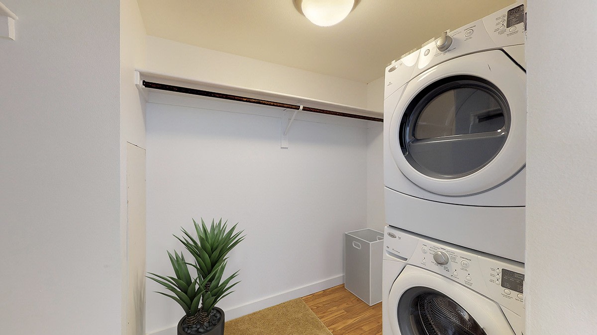 Emerson Lofts Image 38